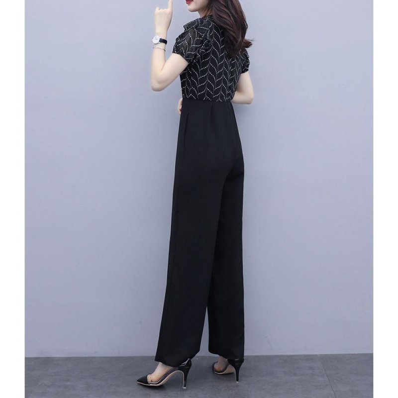 ឈុតនារីខោជាប់អាវ