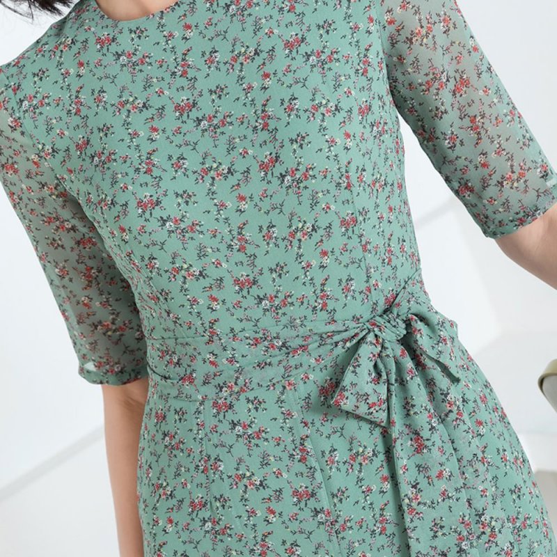 ឈុតម៉ូតខោជាប់អាវនារិ